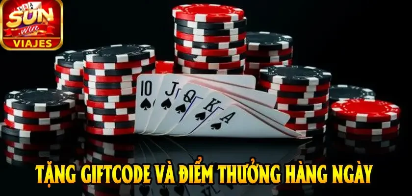 Tặng giftcode và điểm thưởng hàng ngày
